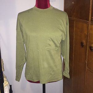 OAKBROOK Sport size medium Olive long sleeve